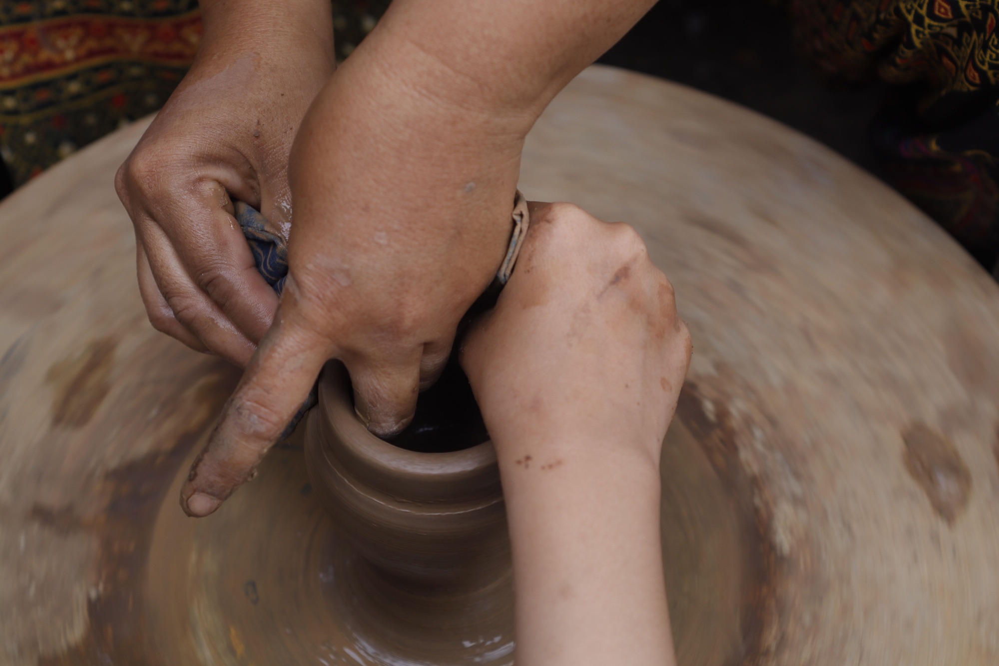 Artisan potier au village de Ban Chan, Luang Prabang