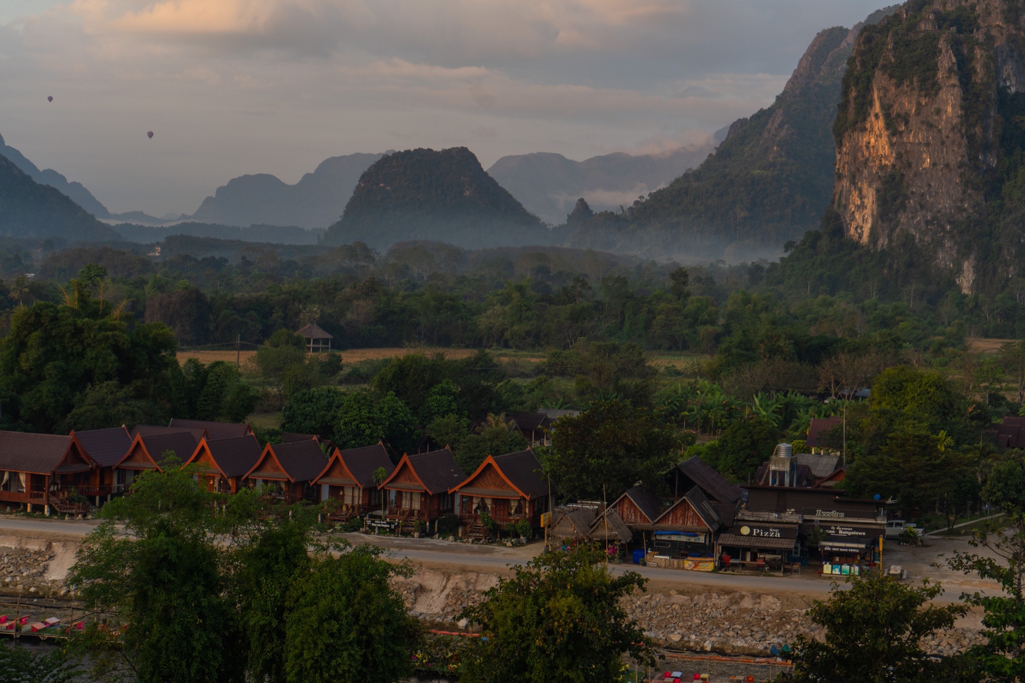 Montagnes karstiques de Vang Vieng